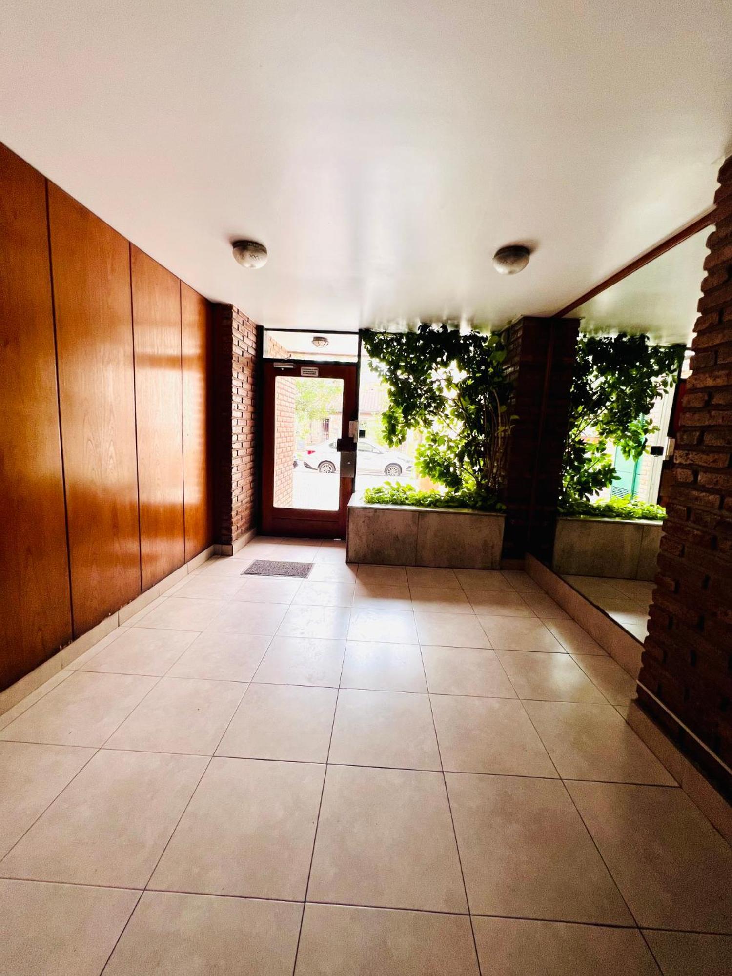 Encantador Departamento Buenos Aires 1400 Apartamento *
